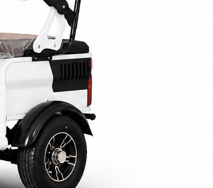 MOVO A8 detail Rear Wheel