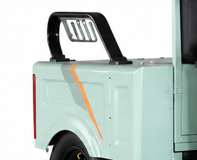 MOVO Mini Tipper detail Headlight