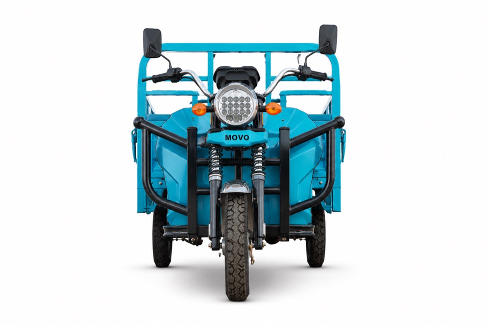 MOVO Passenger-Cargo Front