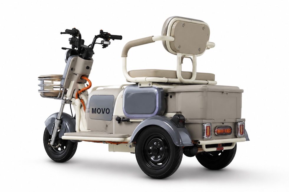 MOVO X3 Rear 34